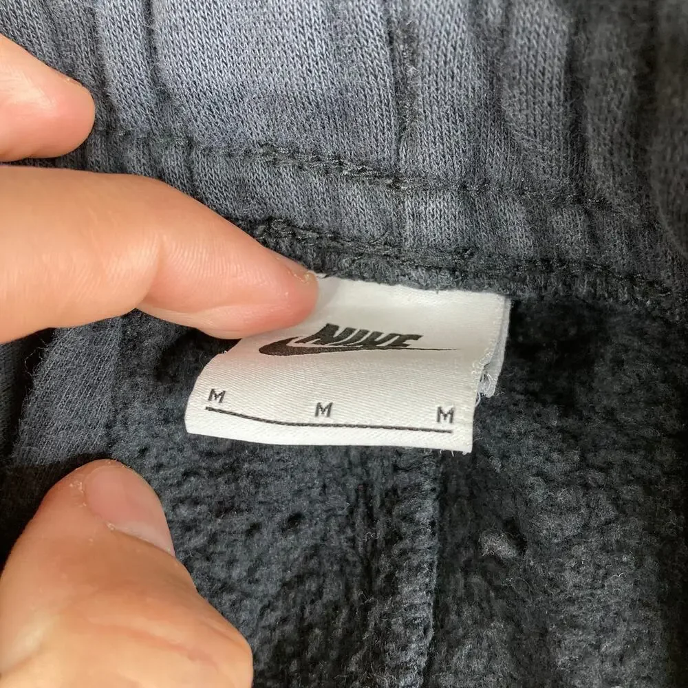 Nike Sweatpants Mens Size M Black Fleece Joggers Tapered‎ Fit Drawstring Pockets